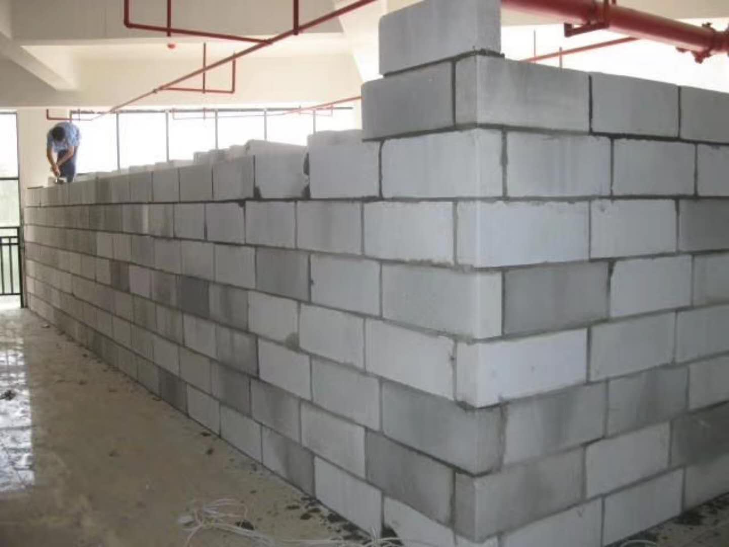正定蒸压加气混凝土砌块承重墙静力和抗震性能的研究
